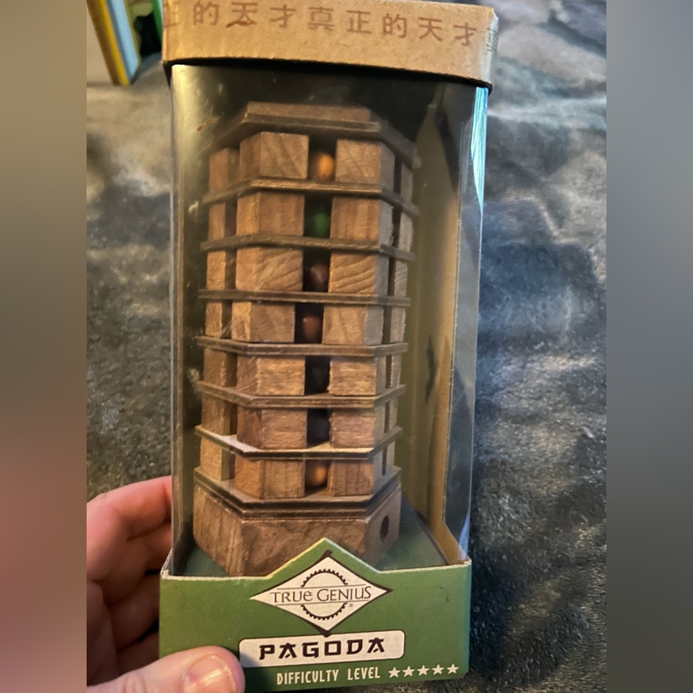 New True Genius Chinese Pagoda wooden puzzle
